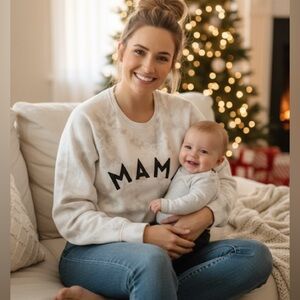White Marbled Gray “MAMA” Crewneck Top